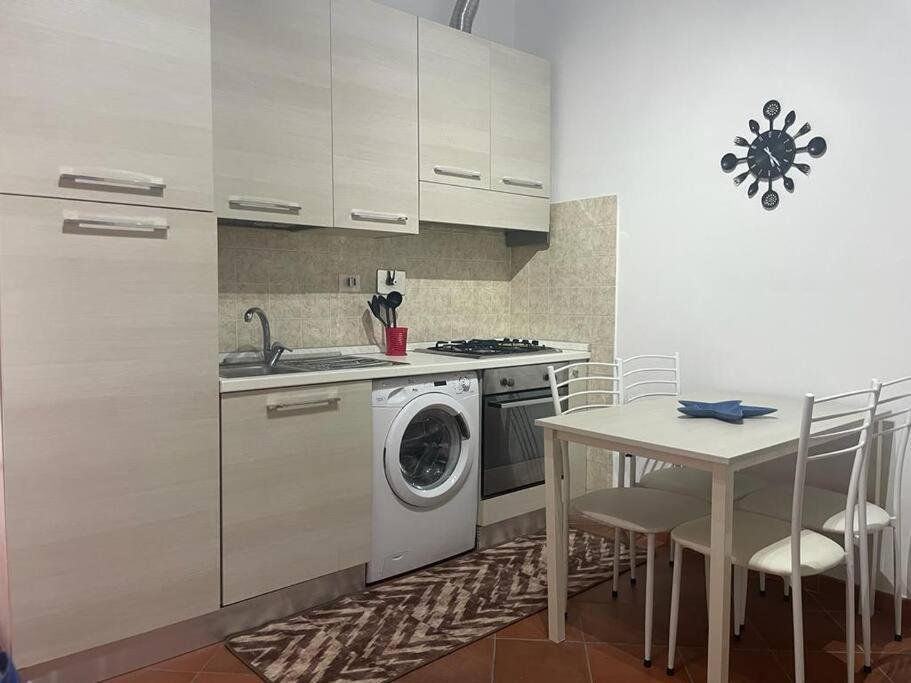 Residenza Niutta- Roma Apartamento Exterior foto